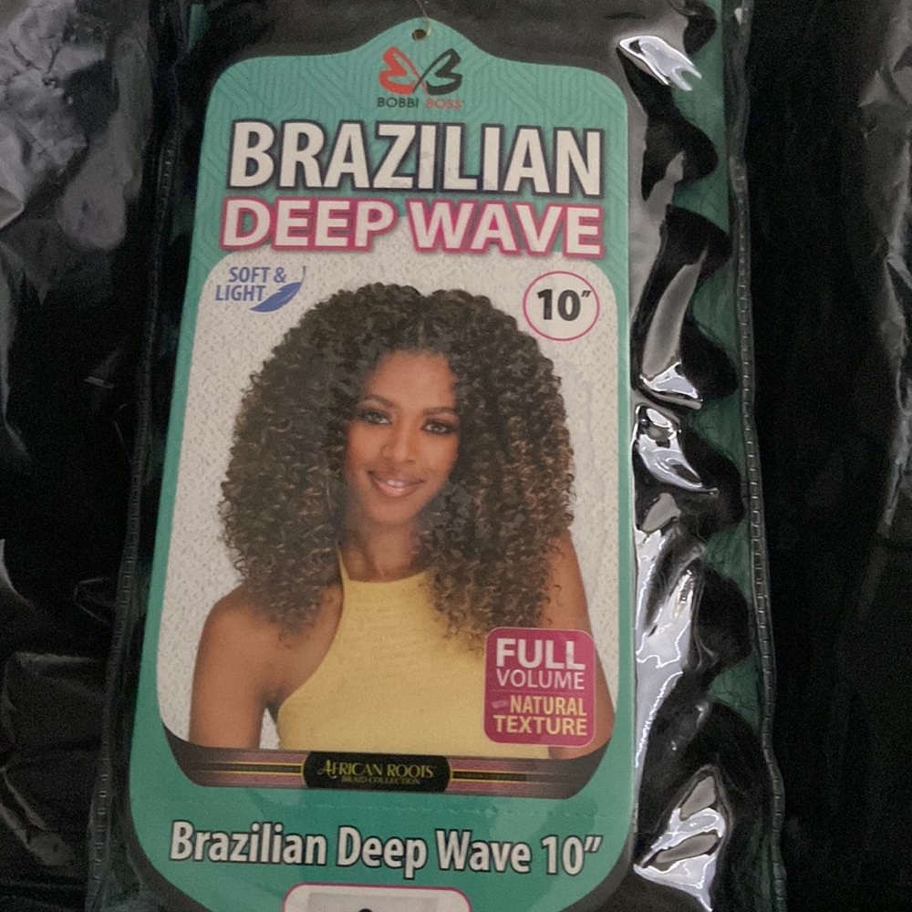 COPY SOLD BOBBI BOSS Brazilian Deep Wave 10 inch UNUSES NEVER OPENED PACKS.